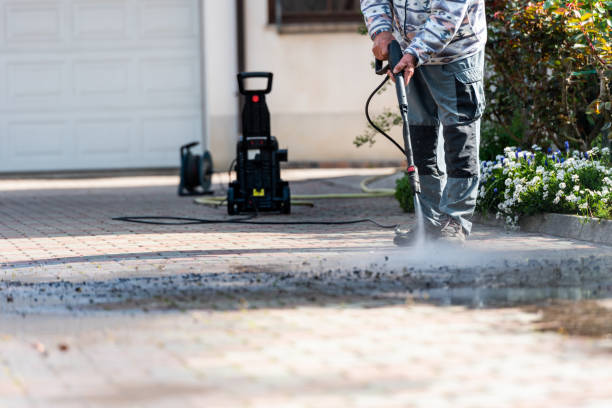Best Deck Pressure Washing  in Blaine, MN
